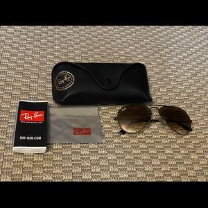 54 mm black ray-ban aviator sunglasses